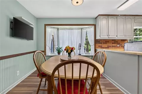 Dining - 169 Silver Dollar Rd, Barnesville, GA 30204 photo 4 of 5