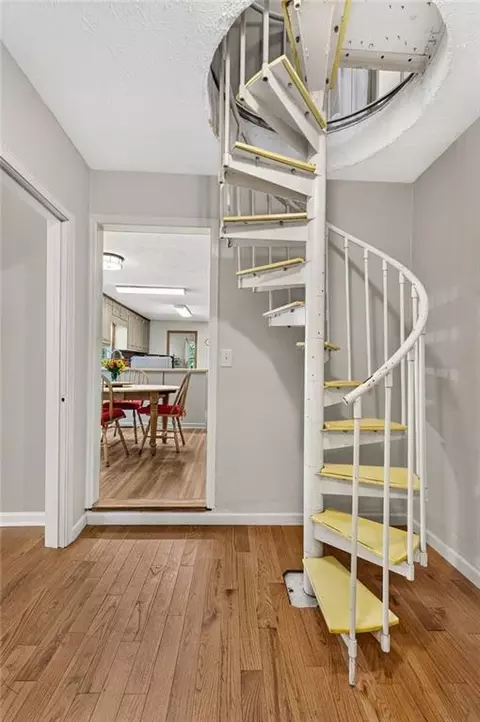 Entry Way - 169 Silver Dollar Rd, Barnesville, GA 30204 photo 3 of 7