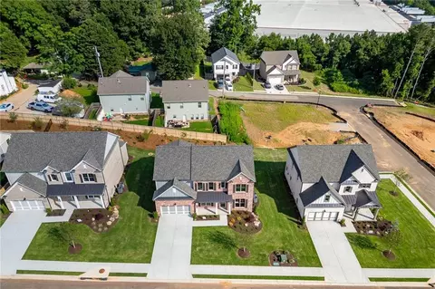 View/Area - 1813 Piney Bend Dr, Buford, GA 30518 photo 4 of 9