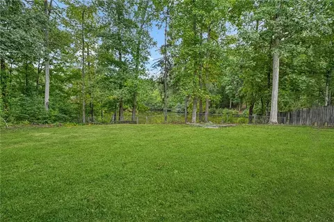 Exterior - 80 Lakefront Dr, Covington, GA 30016 photo 10 of 11