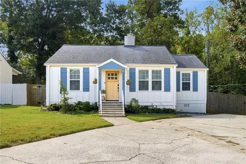 756 Mimosa Dr SE, Marietta, GA 30060