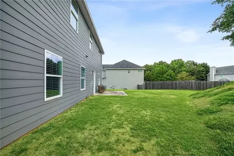 Exterior - 409 Splash Pointe Pointe, Temple, GA 30179 photo 3 of 4