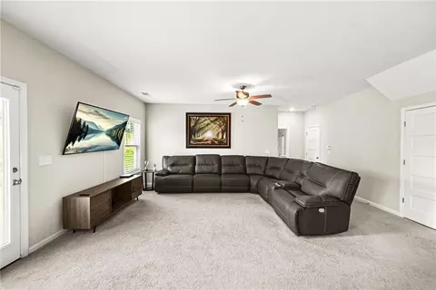 Living - 409 Splash Pointe Pointe, Temple, GA 30179 photo 1 of 1