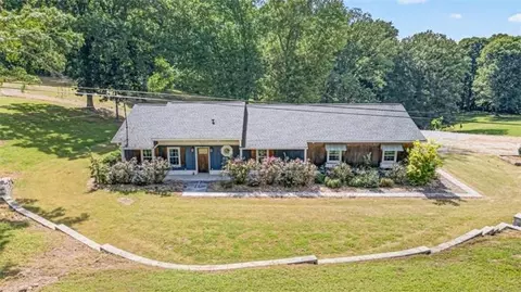 7375 Bear Mountain Rd, Dawsonville, GA 30534