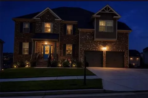 3785 Spring Place Ct, Loganville, GA 30052