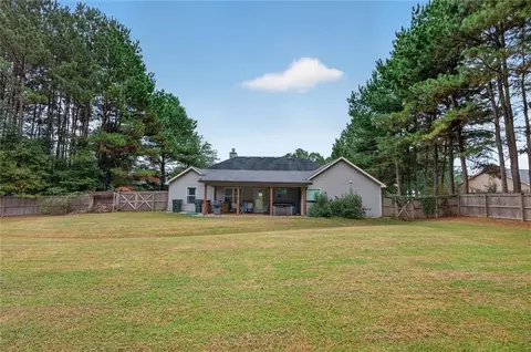 Exterior - 1433 Palmer Dr, Monroe, GA 30656 photo 10 of 16