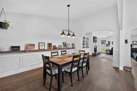 Dining - 1433 Palmer Dr, Monroe, GA 30656 photo 2 of 2