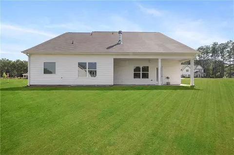 Exterior - 1074 Pine View Trl, Monroe, GA 30656 photo 5 of 8
