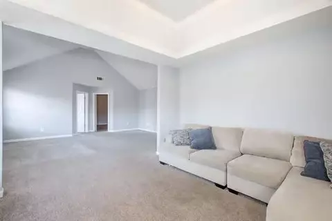 Living - 651 Vaughan Dr, Hampton, GA 30228 photo 9 of 10