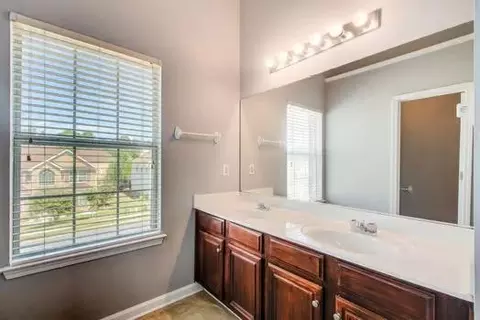 Entry Way - 651 Vaughan Dr, Hampton, GA 30228 photo 4 of 4