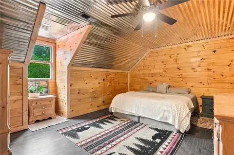 Bedroom - 445 Browning Rd, Fairmount, GA 30139 photo 3 of 6