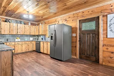 Kitchen - 445 Browning Rd, Fairmount, GA 30139 photo 1 of 4