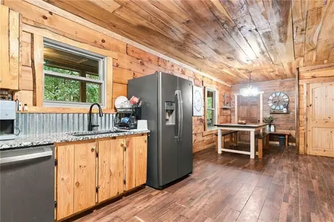 Kitchen - 445 Browning Rd, Fairmount, GA 30139 photo 4 of 4