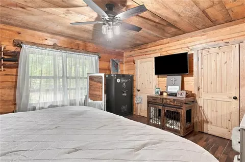 Bedroom - 445 Browning Rd, Fairmount, GA 30139 photo 2 of 6