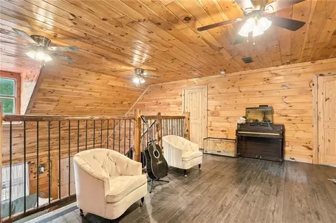 Entry Way - 445 Browning Rd, Fairmount, GA 30139 photo 2 of 2