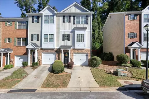 3052 Lauren Parc Rd, Decatur, GA 30032