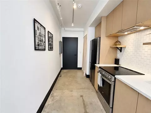 1805 Harvard Ave #306, College Park, GA 30337