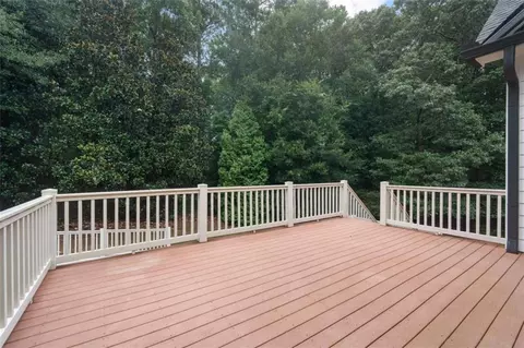 Exterior - 120 Crystal Ct, Tyrone, GA 30290 photo 7 of 16