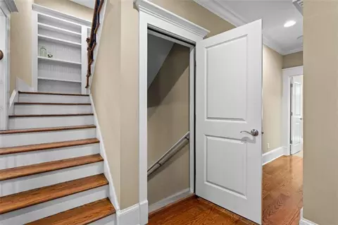 Entry Way - 120 Crystal Ct, Tyrone, GA 30290 photo 6 of 6
