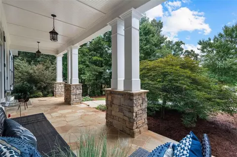 Exterior - 120 Crystal Ct, Tyrone, GA 30290 photo 6 of 16