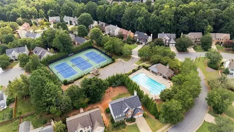 View/Area - 425 Fairford Ln, Duluth, GA 30097 photo 7 of 9
