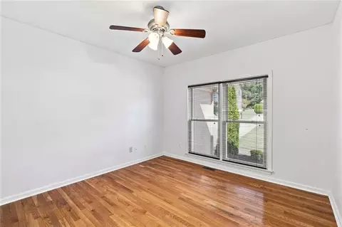 Bedroom - 425 Fairford Ln, Duluth, GA 30097 photo 1 of 11