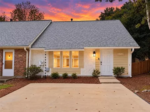 1469 Westwood Ct SW, Marietta, GA 30008