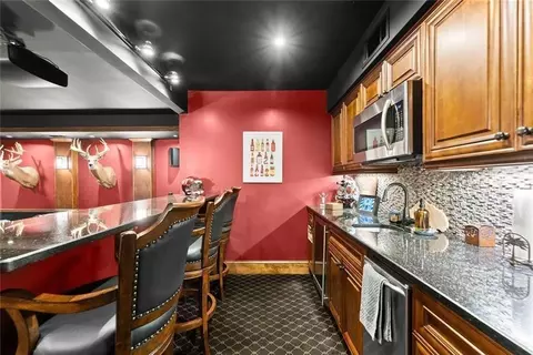 Kitchen - 1875 Southers Cir, Suwanee, GA 30024 photo 7 of 7