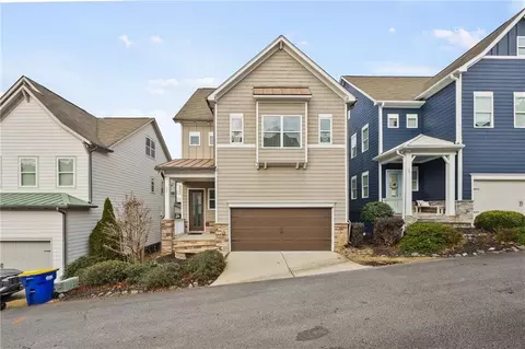 52 Lathhouse Ln NE, Marietta, GA 30066