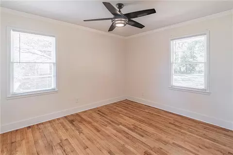Bedroom - 264 E Broad St, Winder, GA 30680 photo 5 of 6