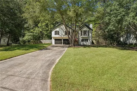 78 Ladora Dr, Dallas, GA 30157