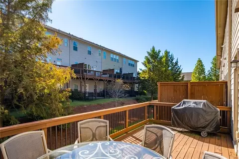 Exterior - 2147 Coventry Dr, Atlanta, GA 30319 photo 6 of 6