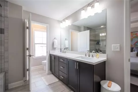 Bath - 2147 Coventry Dr, Atlanta, GA 30319 photo 6 of 7