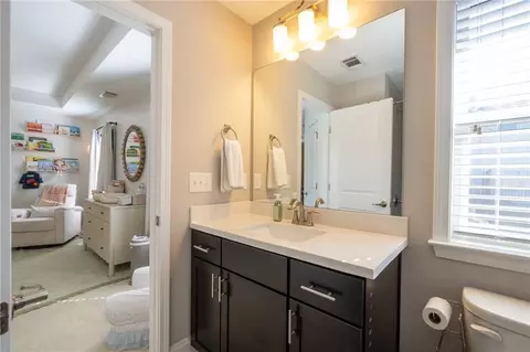 Bath - 2147 Coventry Dr, Atlanta, GA 30319 photo 4 of 7