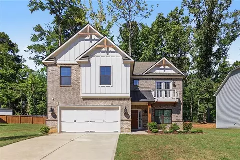 3513 Palmer Falls Dr, Douglasville, GA 30135