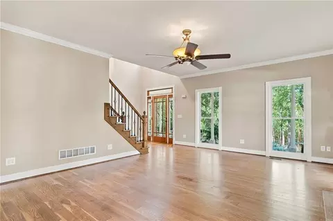 Living - 340 Griffith Rd, Jasper, GA 30143 photo 4 of 7