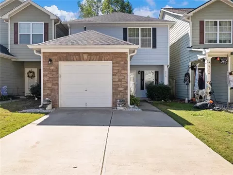 4870 Tangerine Cir, Oakwood, GA 30566