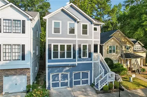 2237 Parkview Ct NW, Atlanta, GA 30318