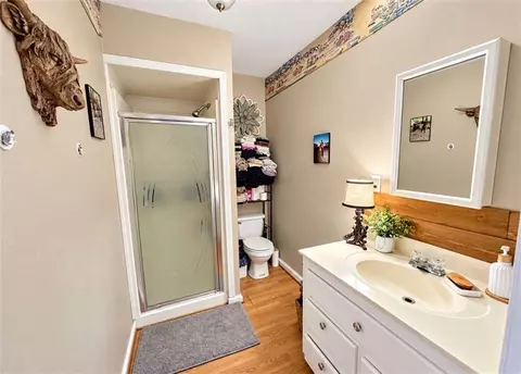 Bath - 7170 Blacks Bluff Rd, Cave Spring, GA 30124 photo 1 of 1