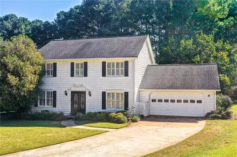 7684 Highland Park Dr, Jonesboro, GA 30236