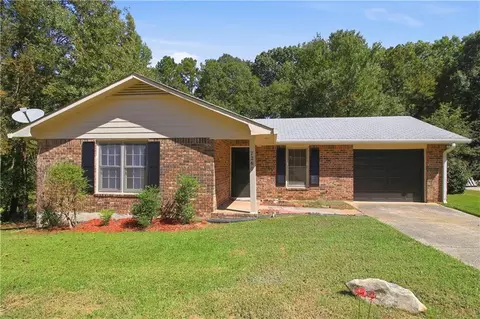 7260 Fernwood Dr, Riverdale, GA 30296