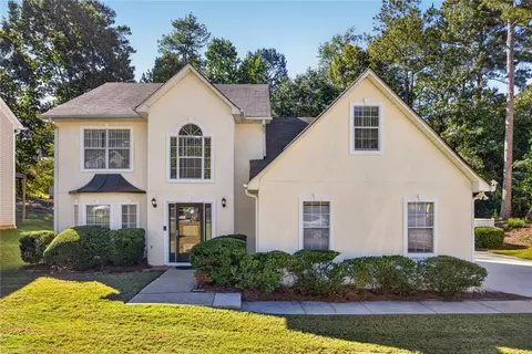 729 Stonebrook Dr, Lithonia, GA 30058