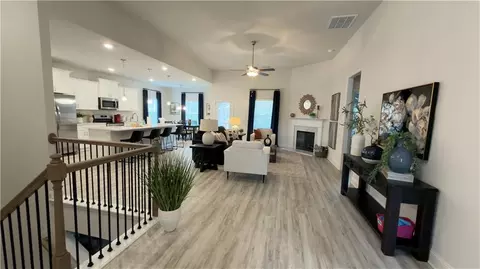 Entry Way - 118 Gentle Way, Commerce, GA 30530 photo 3 of 15