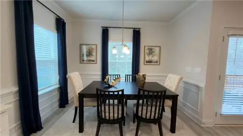 Dining - 118 Gentle Way, Commerce, GA 30530 photo 1 of 1