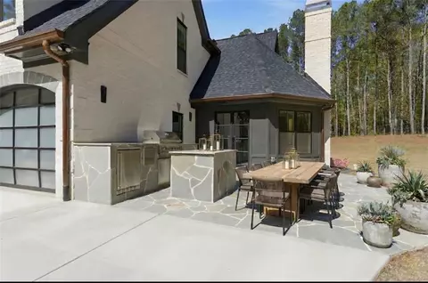 Exterior - 1315 Sandy Creek Rd, Tyrone, GA 30290 photo 12 of 13