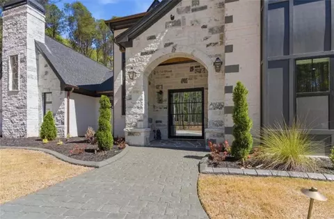 Exterior - 1315 Sandy Creek Rd, Tyrone, GA 30290 photo 13 of 13