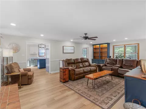 Living - 20 Valley Trl, Covington, GA 30014 photo 4 of 7