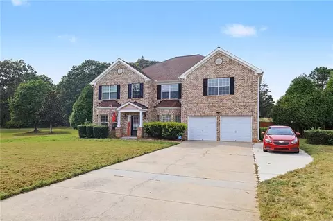Exterior - 13677 Shellcracker Ct, Hampton, GA 30228 photo 3 of 7