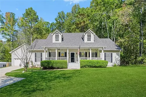 560 Mccready Dr, Dallas, GA 30157