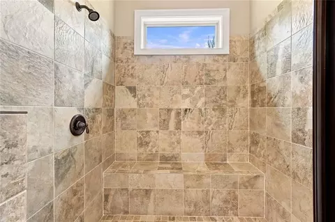 Bath - 318 Lakeside Trce, Canton, GA 30115 photo 5 of 6